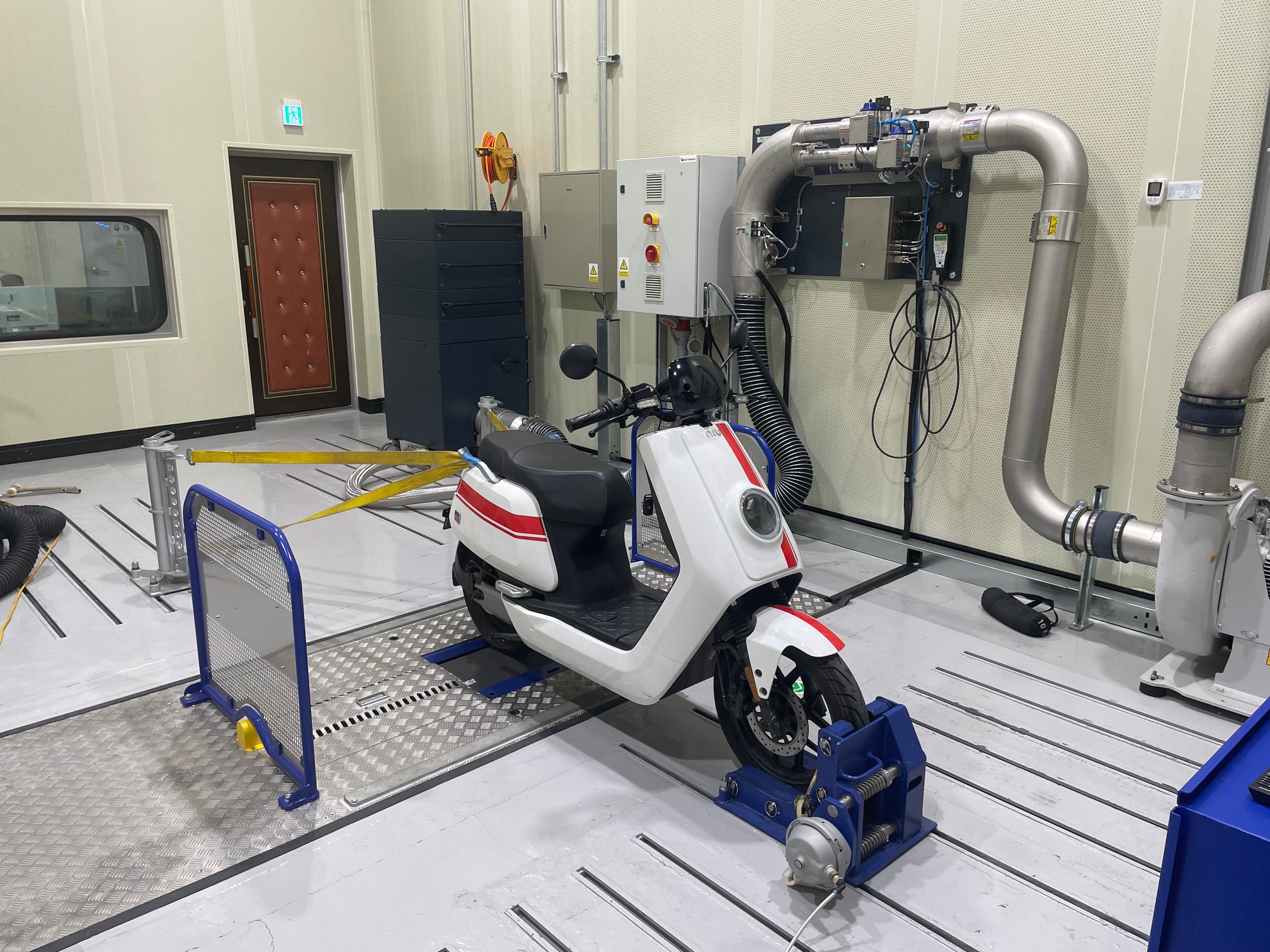 이륜차·초소형 전기차 시험실 (고도화) 이미지